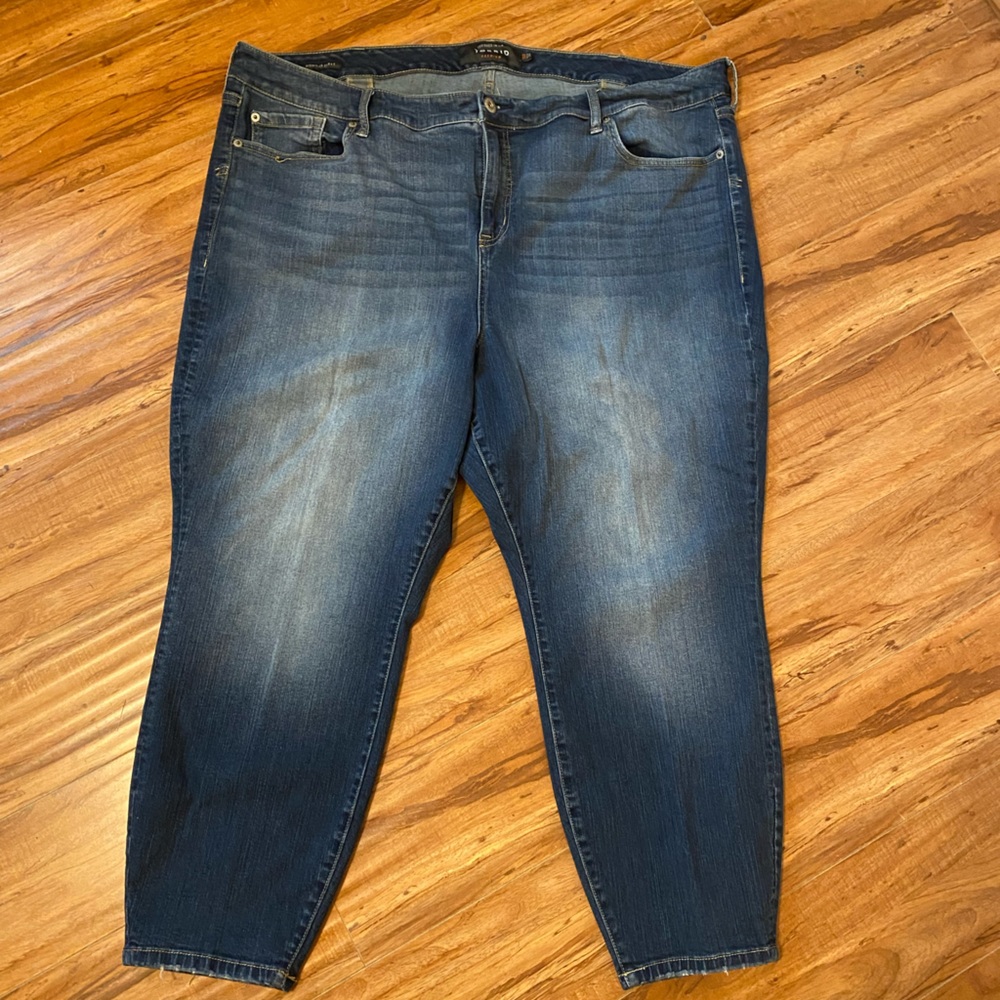 TORRID High-Rise Curvy jeans